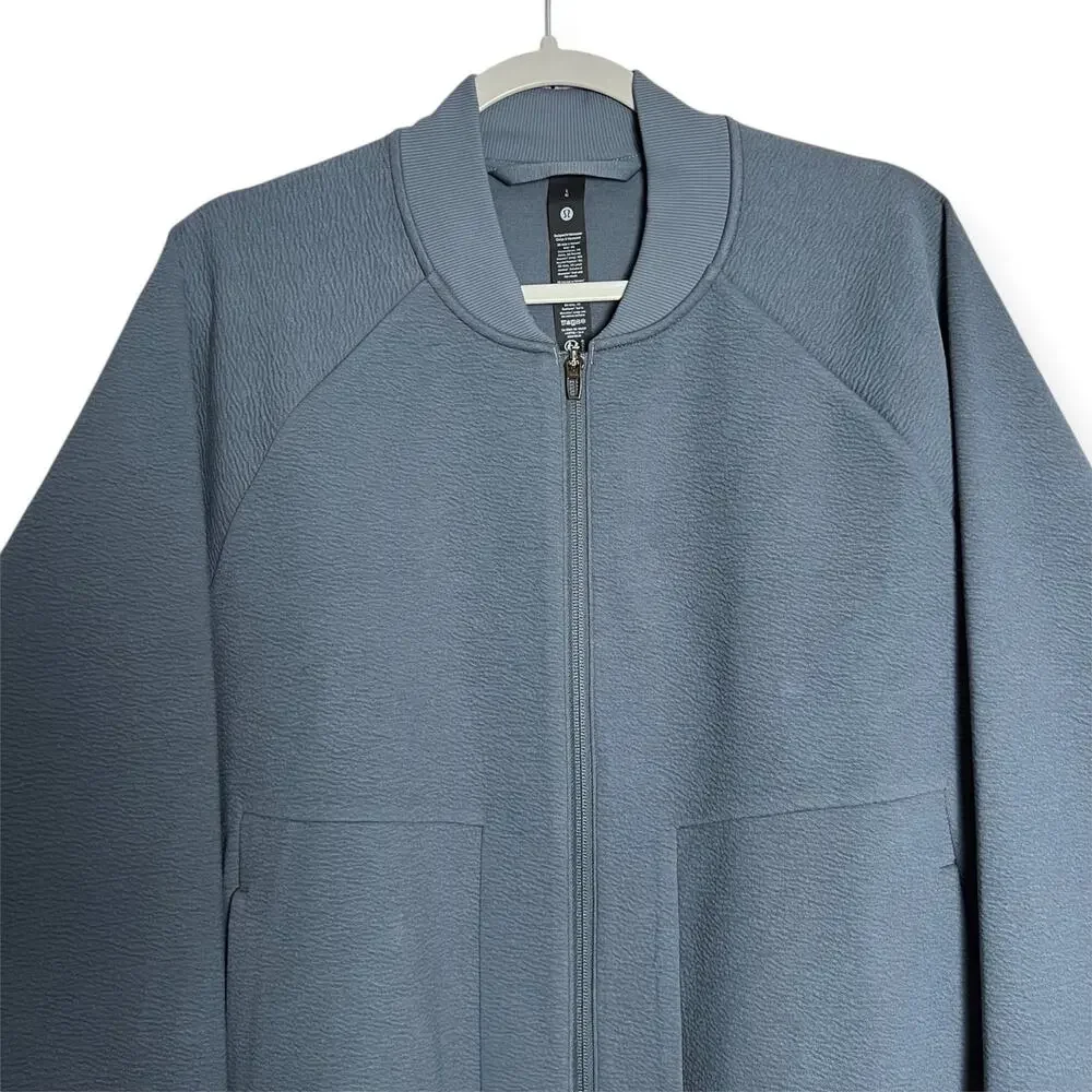 Lululemon Textured Spacer Bomber Jacket Gray Mens Size L Technical Pocket NWT